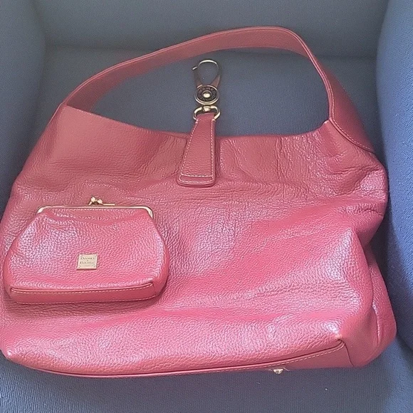 Dooney & Bourke shoulder bag and coin purse - Picture 6 of 7